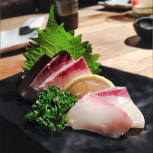 Hamachi Sashimi