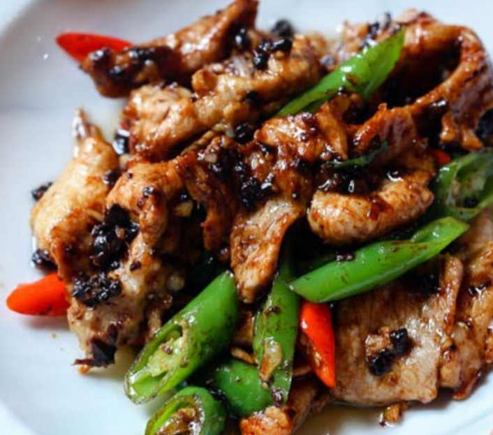 Pork in Black Bean Sauce 