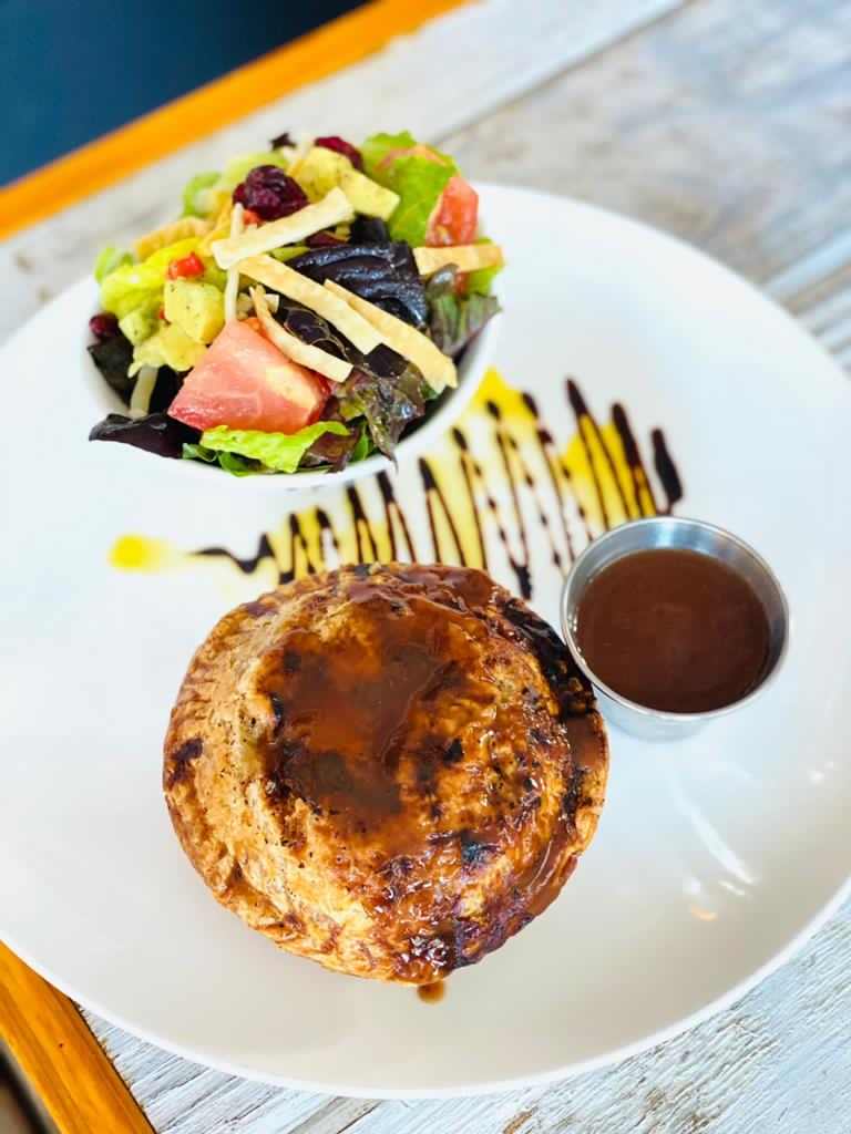 Steak & Mushroom Pie