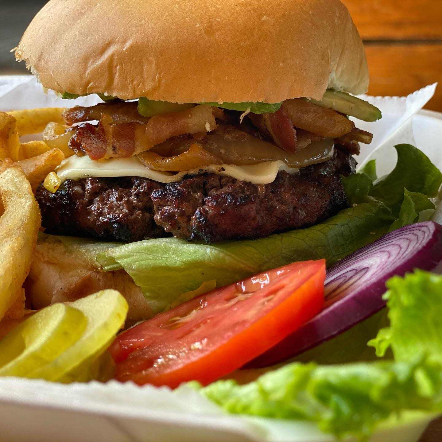 Peppers House Burger 