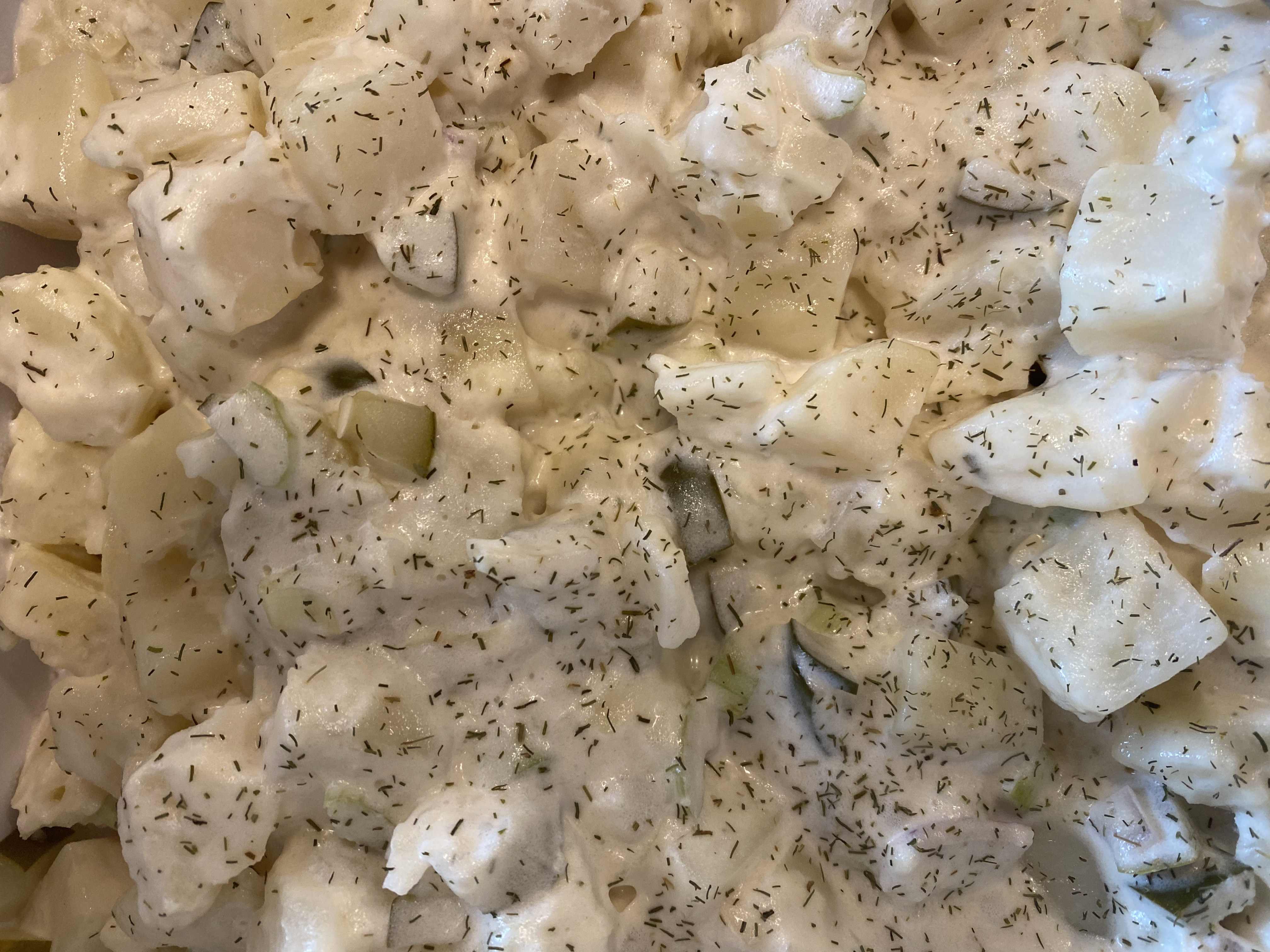 CREAMY POTATO SALAD (1/2 LB SERVING)