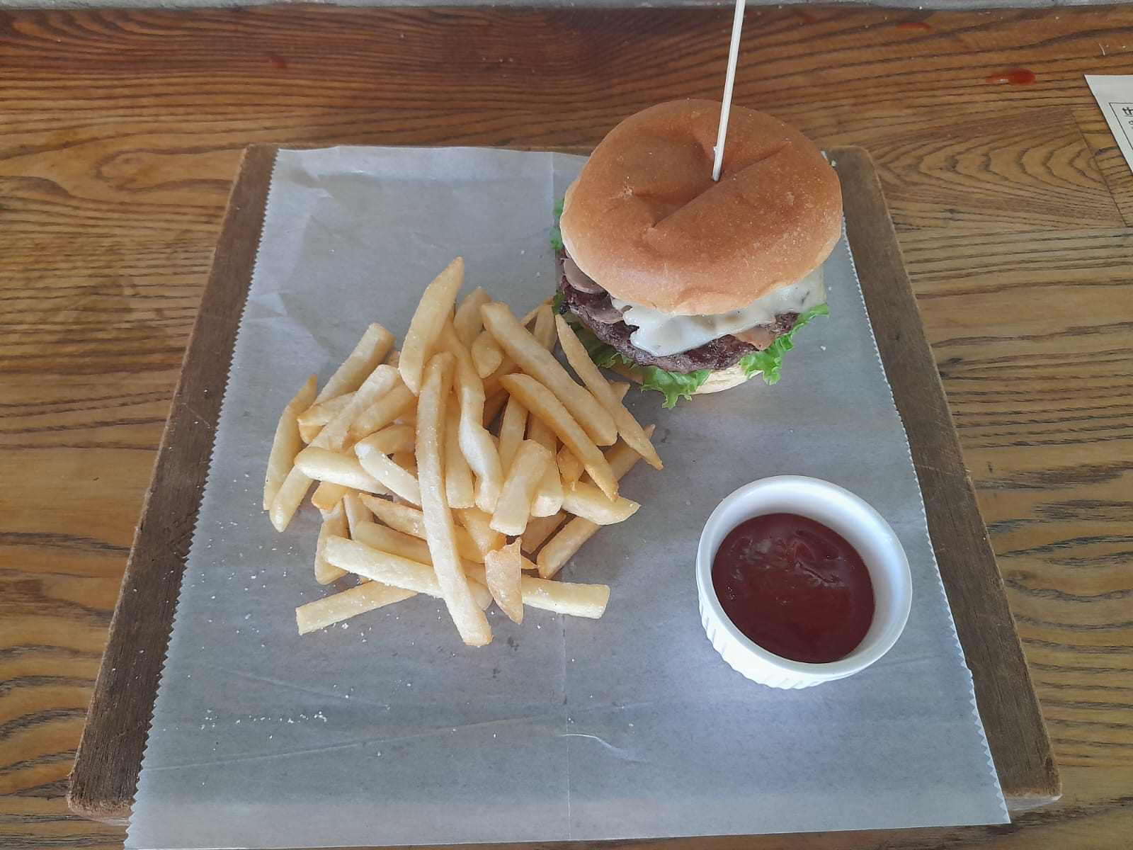 Mushroom Swiss Burger 