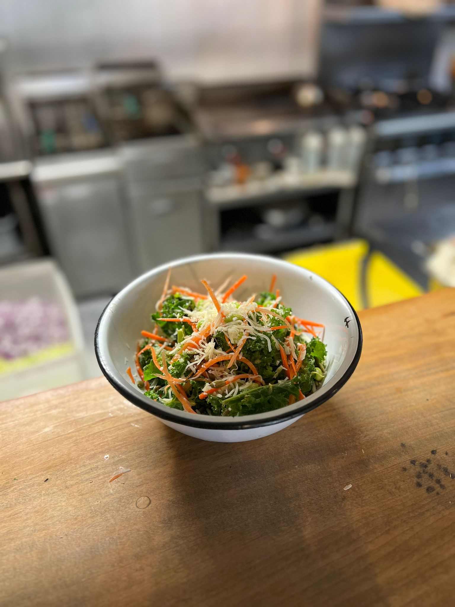 SHREDDED BRUSSEL SPROUT & KALE SALAD (V)