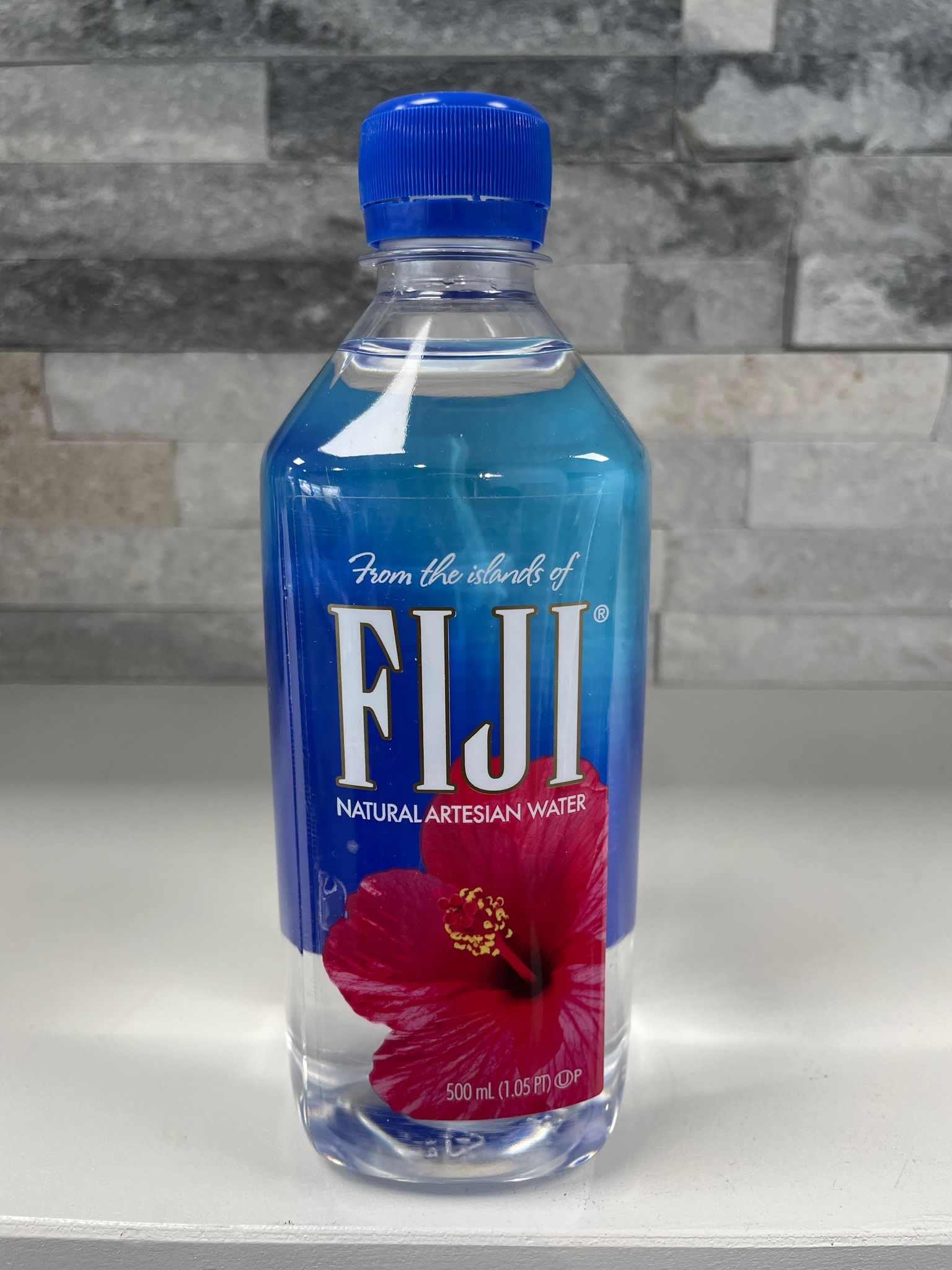 FIJI WATER